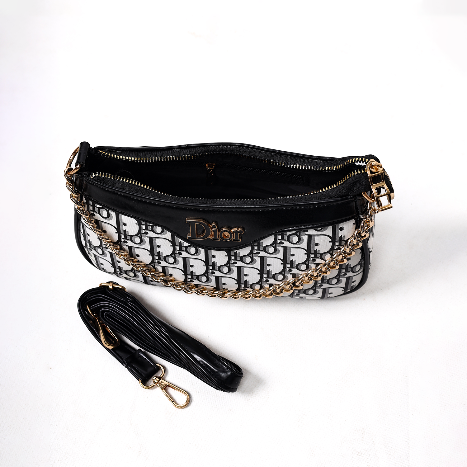 Dior Crossbody Bags - Image 3