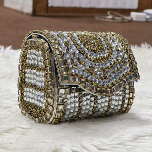 HandMade Medium Kundan Clutch