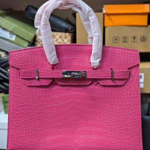 Hermès Birkin Handbag – Crocodile Embossed | With Box (Large)